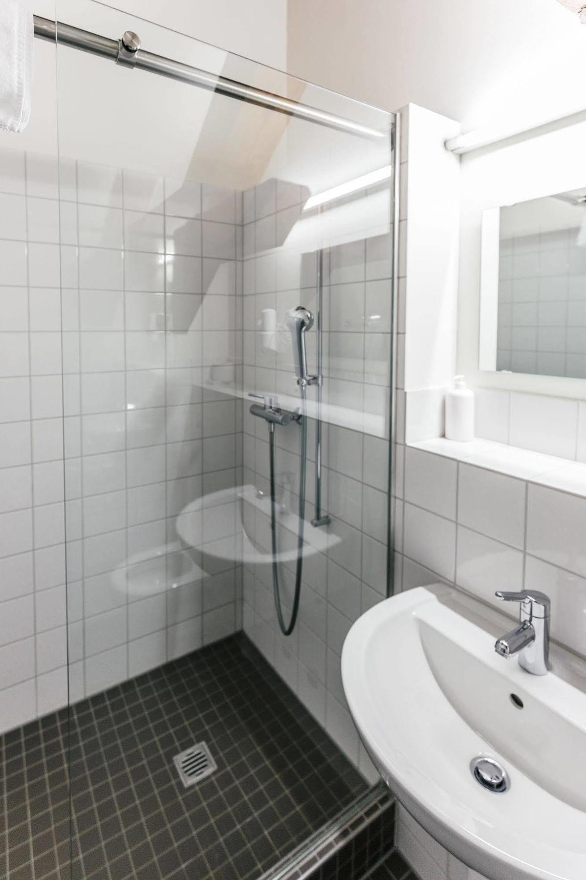 Depot 195 - Hostel Вінтертур Екстер'єр фото